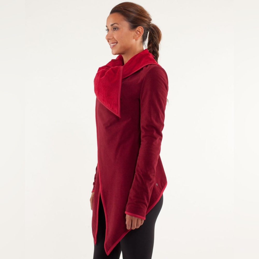 Lululemon Presence of Mind Jacket Cranberry